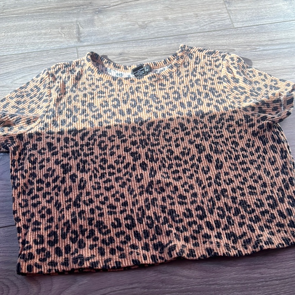 Cheetah top